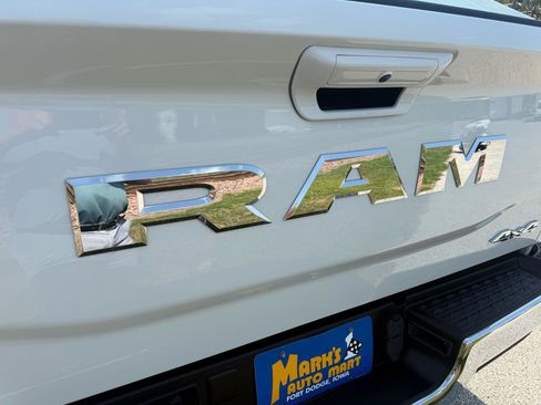 Used 2022 RAM 2500 Big Horn w/ Level 1 Equipment Group AWD/4WD image 25
