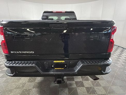 Used 2024 Chevrolet Silverado 2500 W/T w/ WT Convenience Package AWD/4WD image 4