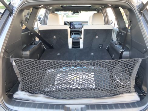 Used 2025 Lexus TX 350 AWD w/ Technology Package image 38