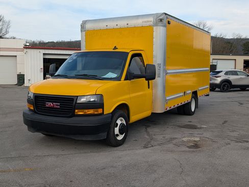 Used 2018 GMC Savana 3500 Extended w/ Driver Convenience Package image 1