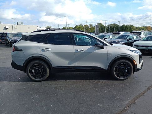 New 2026 Kia Sportage X-Line image 2