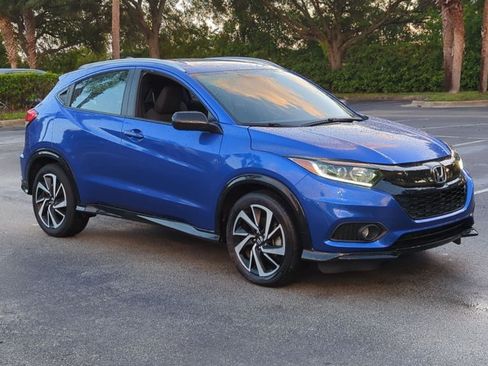 Used 2019 Honda HR-V Sport image 3