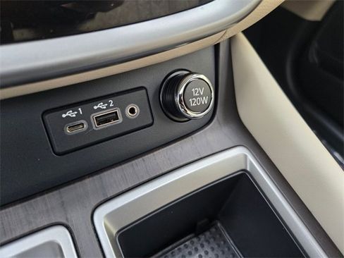 Used 2024 Nissan Murano Platinum w/ Cargo Package image 22