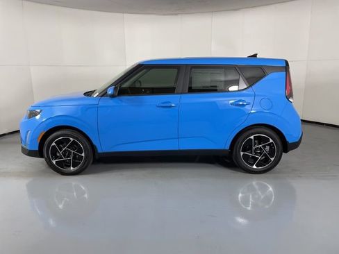 New 2025 Kia Soul EX image 5