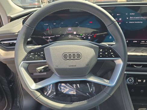 New 2025 Audi Q5 Premium Plus image 28