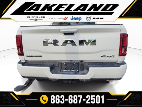 Used 2025 RAM 2500 Laramie AWD/4WD image 5