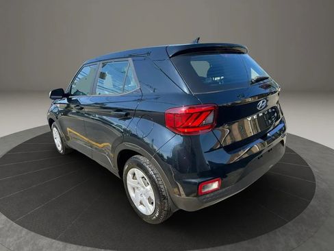 Used 2020 Hyundai Venue SE FWD image 7