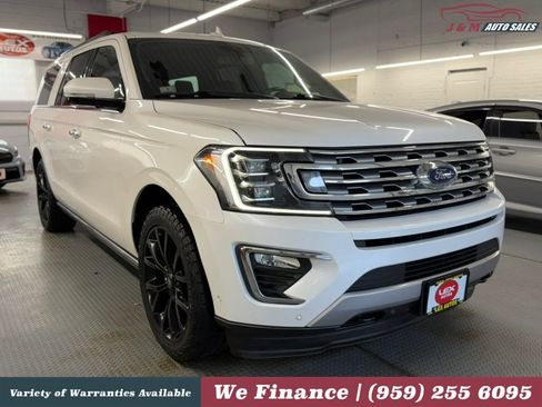 Used 2018 Ford Expedition Max Limited w/ Equipment Group 302A AWD/4WD image 3