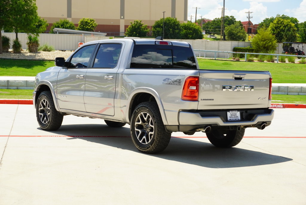 Used 2025 RAM 1500 Laramie w/ Sport Appearance Package AWD/4WD image 3