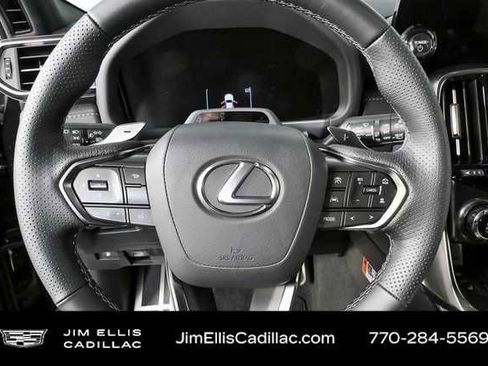 Used 2025 Lexus LX 700h F Sport AWD/4WD image 20