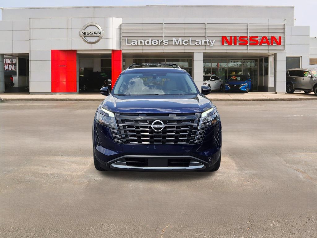 New 2026 Nissan Pathfinder Platinum FWD image 8