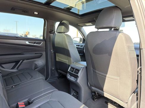 New 2026 Volkswagen Atlas Cross Sport SEL R-Line AWD/4WD image 18