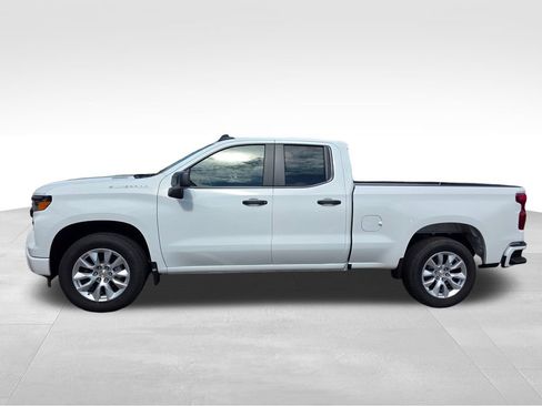 New 2026 Chevrolet Silverado 1500 Custom image 3