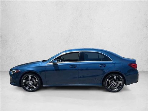 Used 2019 Mercedes-Benz A 220 image 9