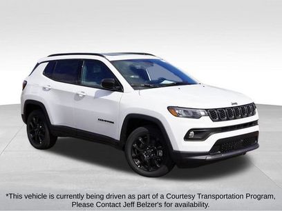 New 2025 Jeep Compass Latitude w/ Sun & Sound Group