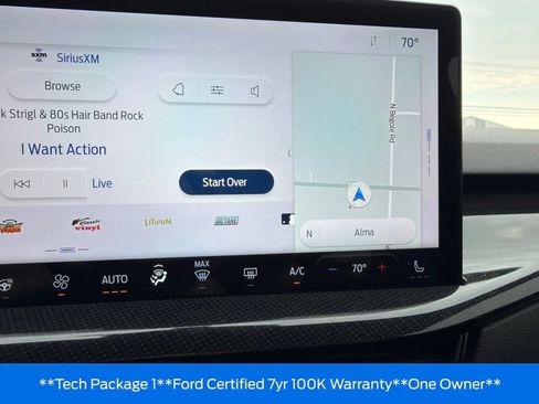 Used 2024 Ford Escape ST-Line w/ Tech Pack #1 AWD/4WD image 11