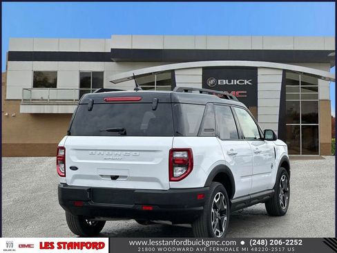 Used 2022 Ford Bronco Sport Outer Banks w/ Tech Package image 6