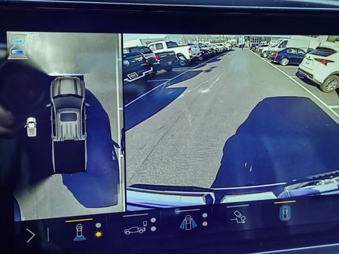 Used 2023 GMC Sierra 1500 SLT w/ SLT Premium Plus Package image 6