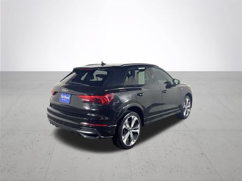 Used 2021 Audi Q3 2.0T Premium Plus w/ Premium Plus Package AWD/4WD image 6
