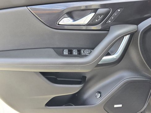 Used 2020 Chevrolet Blazer Premier w/ Driver Confidence II Package FWD image 31