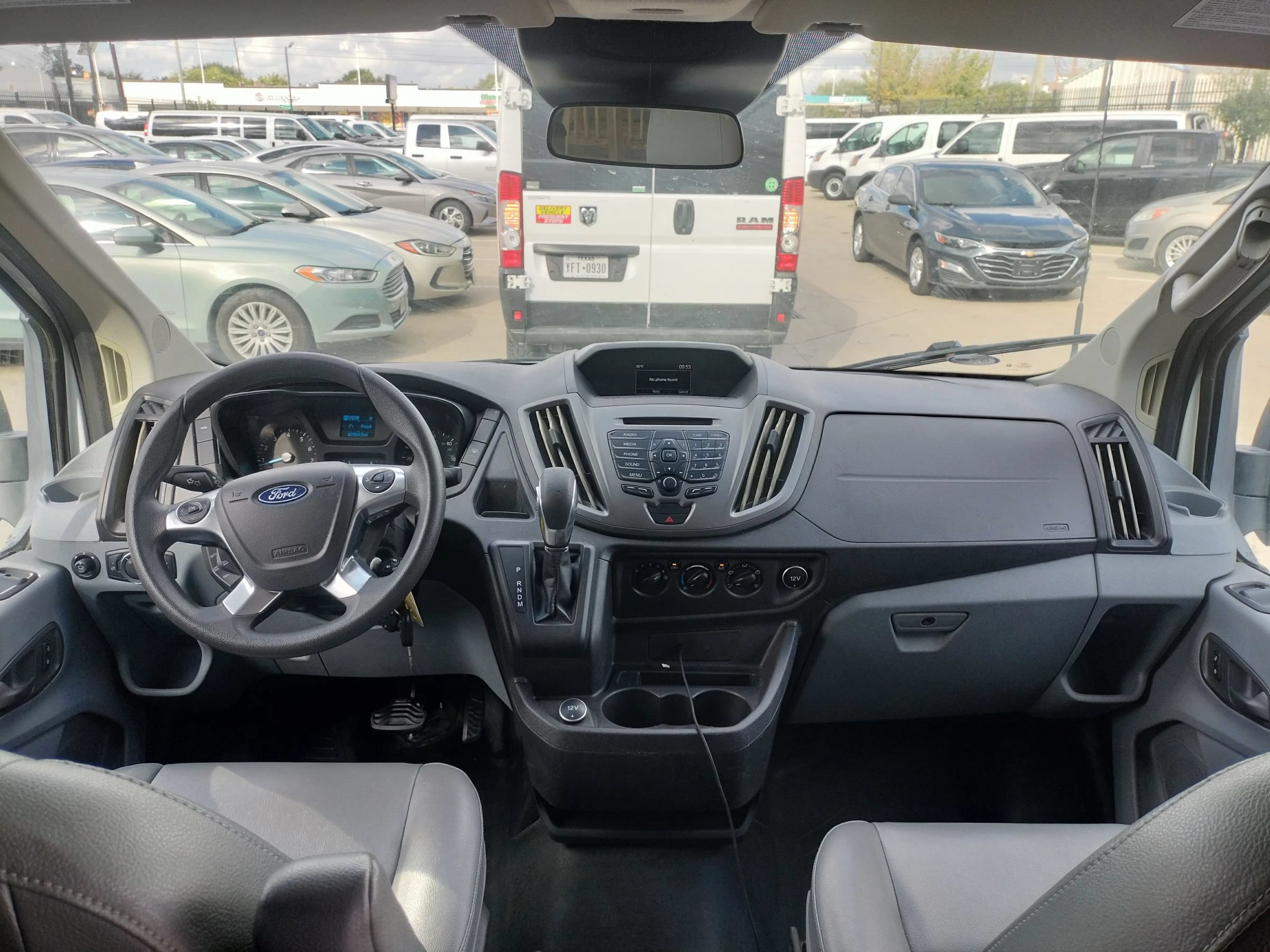 Used 2018 Ford Transit 350 XL RWD image 36