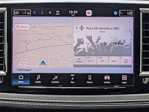 Certified 2021 Chrysler Pacifica Touring-L w/ S Appearance Package image 13