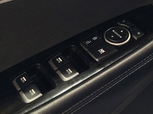 Used 2019 Kia Sorento EX AWD/4WD image 27