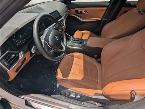 Used 2020 BMW 330i Sedan w/ Convenience Package RWD image 16