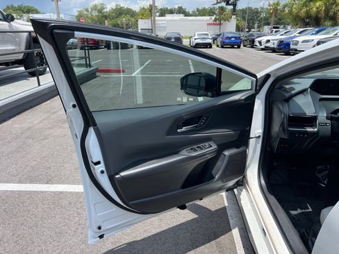 Used 2025 Toyota Prius Limited FWD image 25
