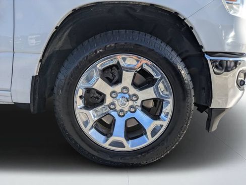 Used 2019 RAM 1500 Big Horn RWD image 10