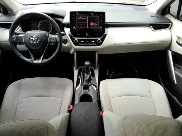 Used 2022 Toyota Corolla Cross LE w/ Black Badges Package (TMS) AWD/4WD image 3