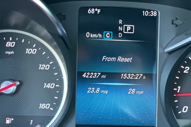 Used 2022 Mercedes-Benz GLC 300 4MATIC image 31