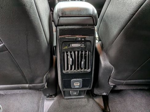 Used 2024 Jeep Compass Limited image 10