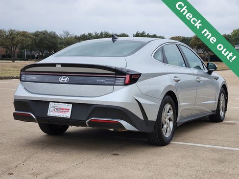 Used 2025 Hyundai Sonata SE image 6