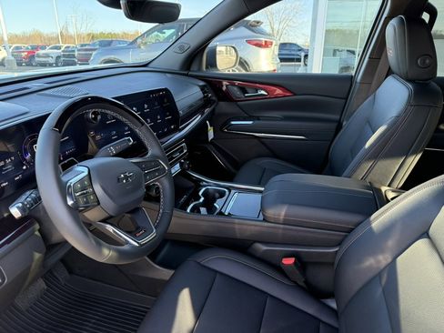 New 2026 Chevrolet Traverse Z71 image 12