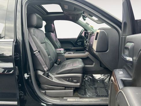 Used 2017 GMC Sierra 1500 Denali w/ Denali Ultimate Package image 10