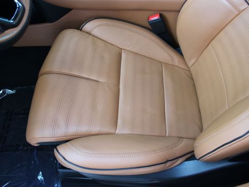 Used 2023 Lincoln Aviator Black Label w/ Dynamic Handling Package image 14