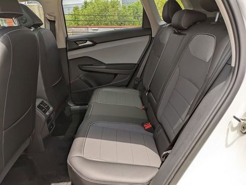 Used 2023 Volkswagen Taos SE w/ Panoramic Sunroof Package AWD/4WD image 24