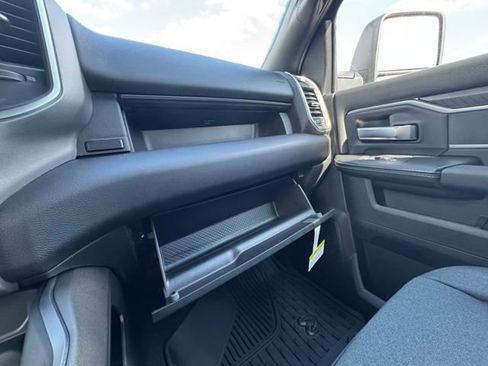 New 2025 RAM 2500 Big Horn image 29