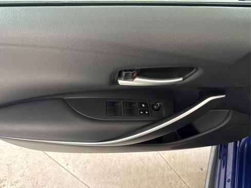 Used 2022 Toyota Corolla SE FWD image 30