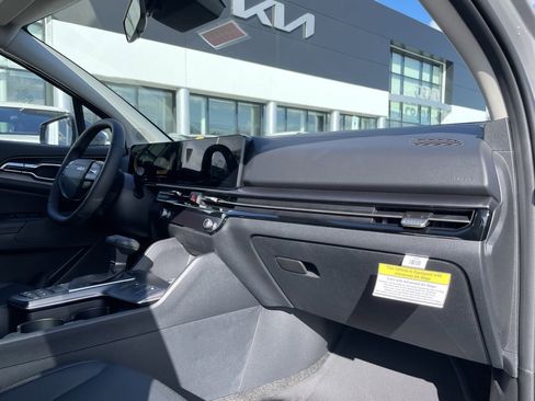 New 2026 Kia Sportage EX image 31