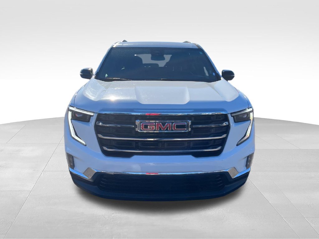 Used 2026 GMC Acadia Elevation w/ Elevation Premium Package FWD image 8