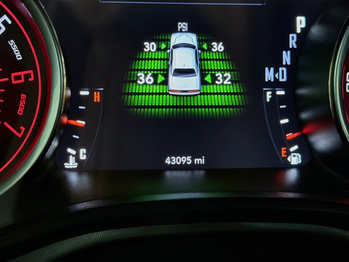 Used 2023 Dodge Challenger R/T RWD image 8