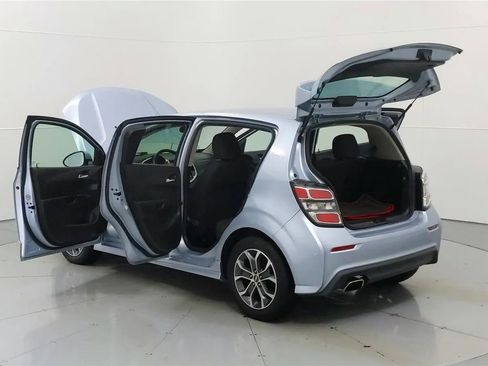 Used 2017 Chevrolet Sonic LT w/ Convenience Package FWD image 30