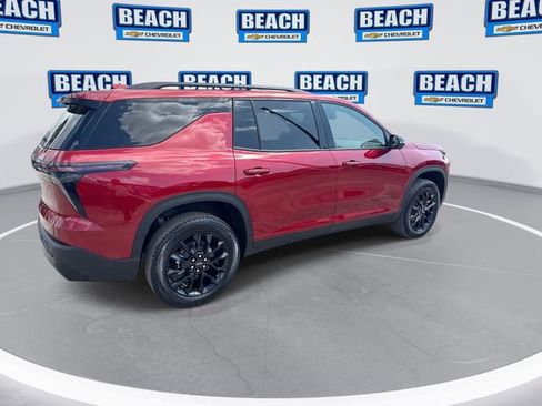 New 2026 Chevrolet Traverse LT w/ Midnight/Sport Edition FWD image 8