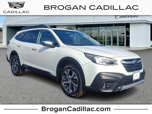 Used 2021 Subaru Outback Touring XT image 1