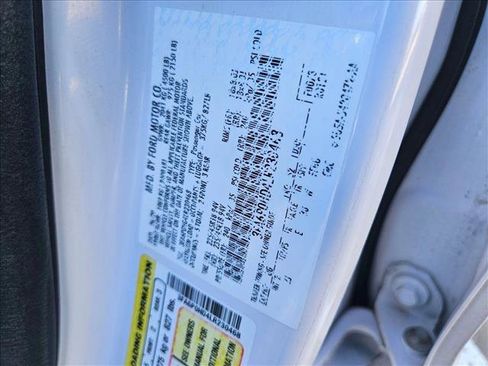 Used 2020 Ford Fusion SE w/ Equipment Group 151A image 24