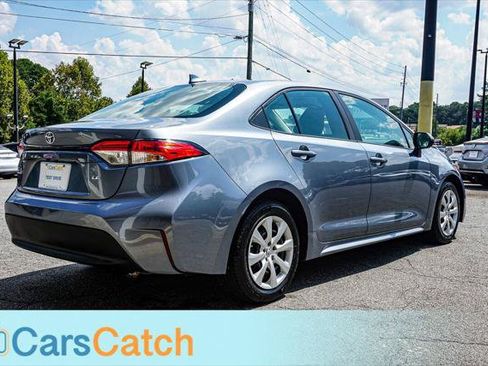 Used 2024 Toyota Corolla LE FWD image 11