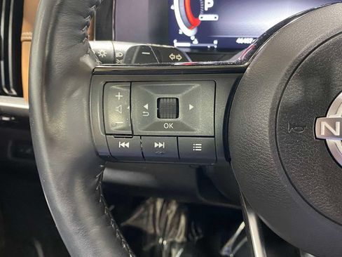 Used 2023 Nissan Pathfinder Platinum AWD/4WD image 25