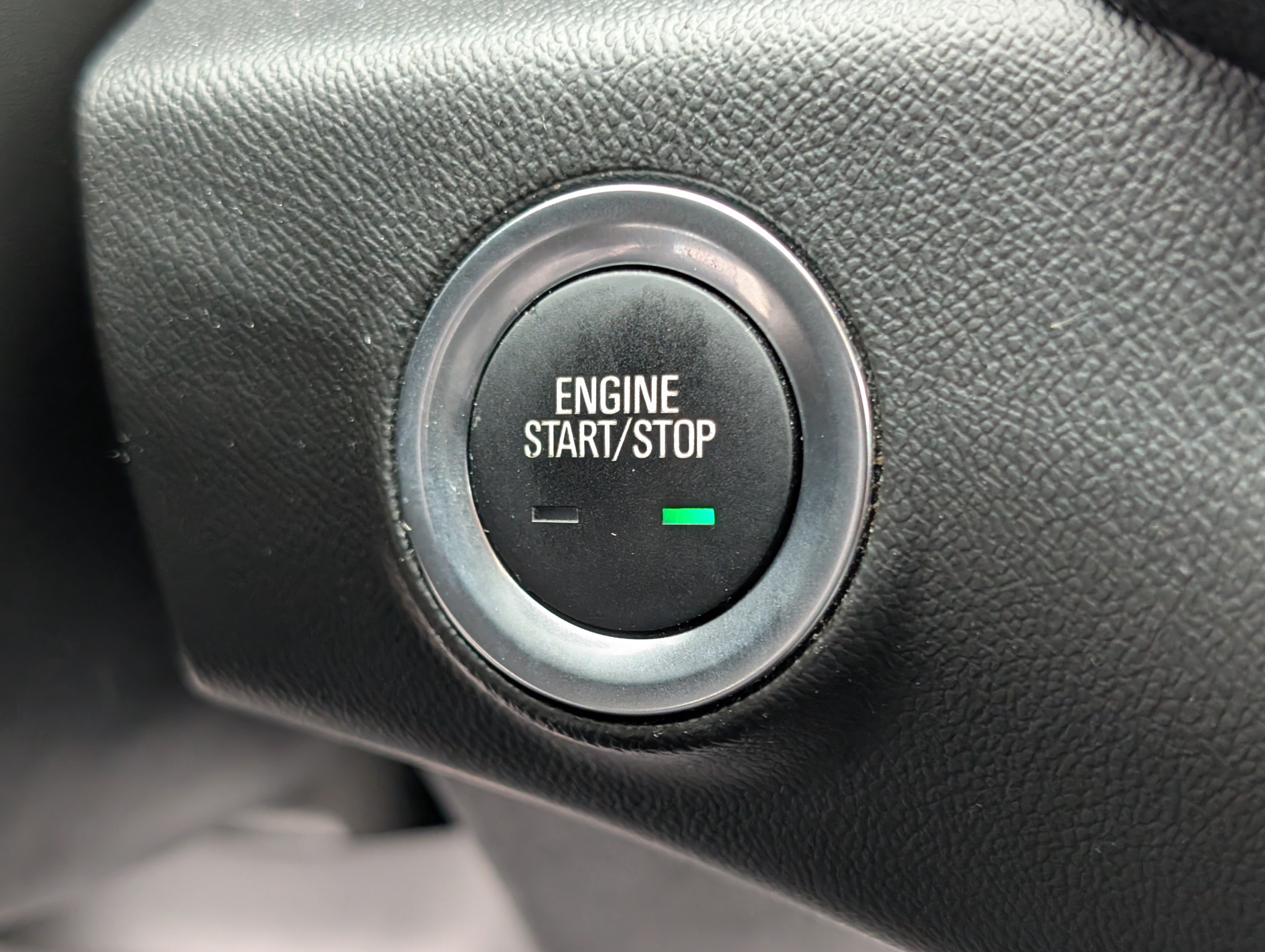 Used 2024 GMC Terrain SLT AWD/4WD image 26